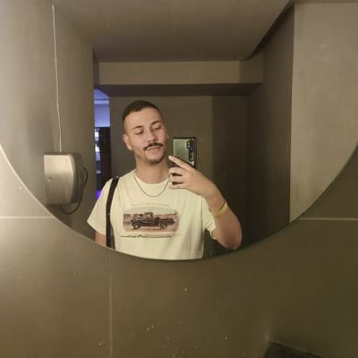 Pachequiinhu's profile picture. Gabriel, mas para maioria, Pacheco.