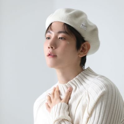 Eri VietNam 🇻🇳 (◕ᴥ◕)🍓🍒☁️🐬
Only one EXO ot8
Only CB 614. bias Baekhyunie