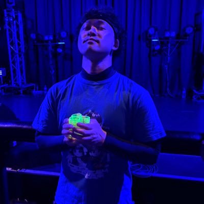 depopopoooon's profile picture. 好き女の前では特大斜構☝️