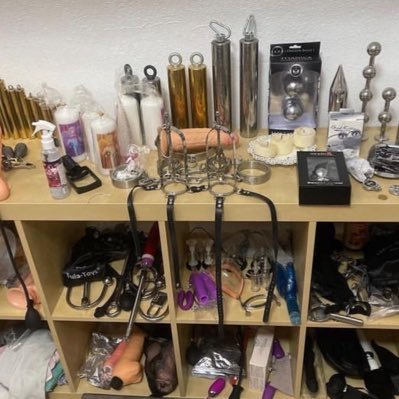 rose_mistr34854's profile picture. message me directly to be owned by and trained 24 /7 by a professional mistress properly into bdsm lifestyle