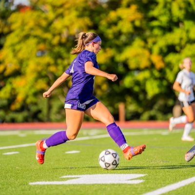 Class of 2027 4.1 GPA #5 Striker IFA West , Holyoke High School(MA) 5’2 ,115lb, 2x western mass 2x all state (413-221-3769 k.lippman16@gmail.com)
