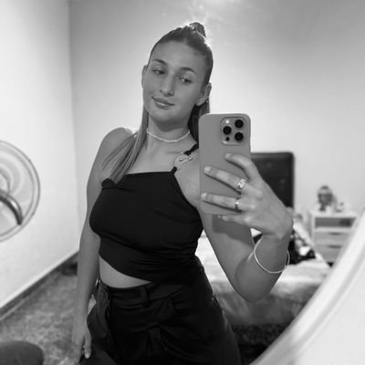 TiaraWiesma's profile picture. tiarawiesma_   🏑❤️