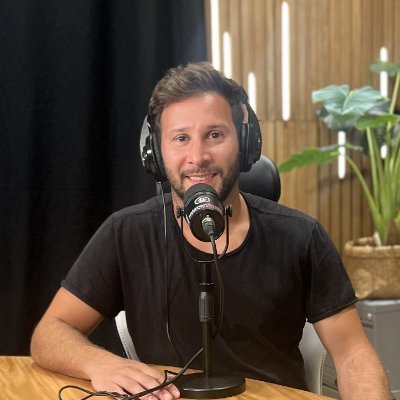 broisentul's profile picture. 🎙️ Host of The DTC Insider podcast | Dad of twins (I'm alive!) | Follow me for growth marketing content in the DTC space | Founder & CEO at BSR Digital