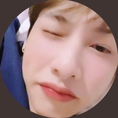 luvatp410's profile picture. จะคอยเฝ้าดูการเติบโตไปเรื่อยๆเลยยย ♡ ⋆ °