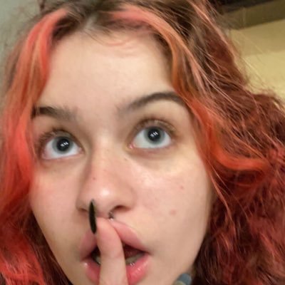 Sophia290472702's profile picture. Love you mom 🤍💞