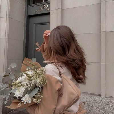 cekvatay's profile picture. She's a force to be reckoned with. 💥