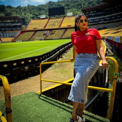 💛BARCELONA SC⚽ 🏟Socia B.S.C 🇧🇪 ✈️🧳👉🏽🇧🇴🇦🇷🇵🇪Dog lover🐾🐶 Santodomingueña🌄 📖 Marketing🤩 ♒ACUARIANA♒ Carpe diem 🍂 Libros😍📖