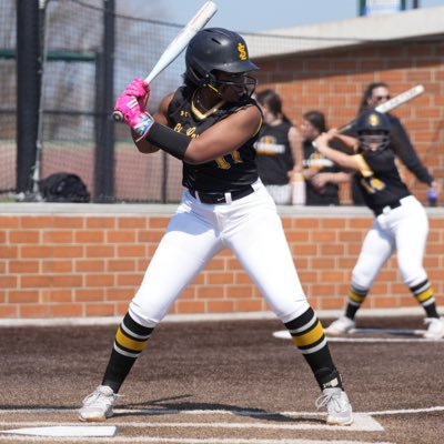 St. Laurence High School || STL Varsity Softball #11/Flag Football #3 || Cubs RBI Softball #27 || 4.3 GPA || OF || Student Class Council VP || NHS