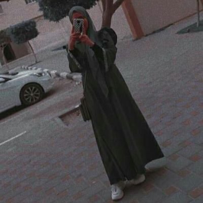 نأكُل التراب أن جُعنا ولا نرحل ، هنا لنا ماضً وحاضر ومستقبل 🗝️