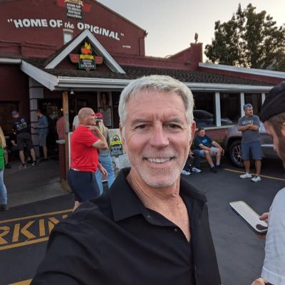 HarbartJef98622's profile picture. just be Good 😊