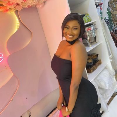 slimE72310's profile picture. 