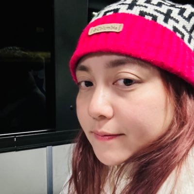 Mukpradup_muk's profile picture. Best part of me 🪐💜