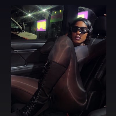 ✨✨In a world full of trends….remain a CLASSIC ✨✨👑 #LLRocc 🕊️🖤 🍭 S u c k a f r e e