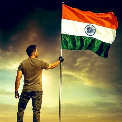 बुरे सलूक का बेहतरीन जवाब अच्छा सलूक है.....!!
और जहालत का बेहतरीन जवाब खामोशी है......!!!
LUCKNOW