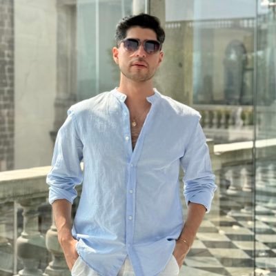 Hazaelmquiroz's profile picture. 🪐🦋