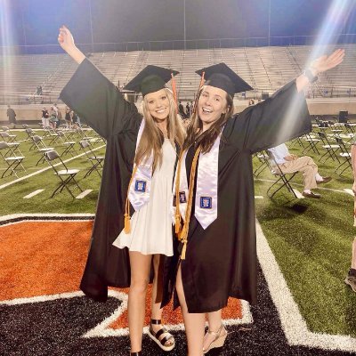 j72bh_2019's profile picture. Living life on my terms in my 30s 💼