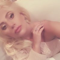 willow! (@diffbeaches) 's Twitter Profile