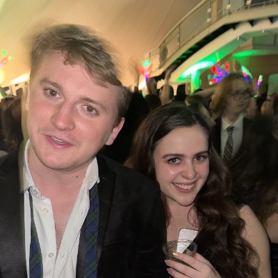 farmharlot's profile picture. 