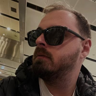 brsorhann's profile picture. Biz kaybedenlerin yanında olmayız