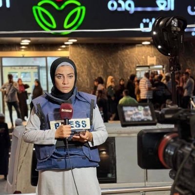 Award winning journalist and Aut 📍🎙️ Gaza,🇵🇸hello from my heart to you. I tweet for a living. No, I do that to feed the trolls. BDS #FreePalestine 🇵🇸🇵🇸