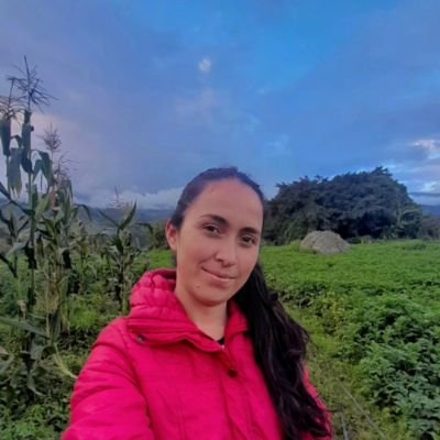 yesicaromero99's profile picture. ✨