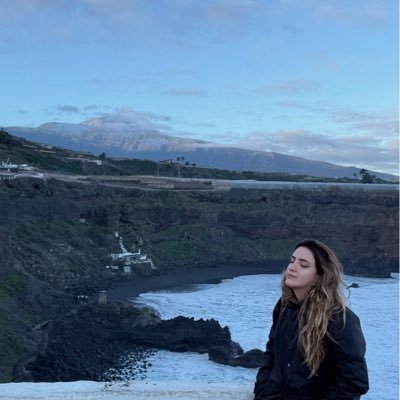 anagarmell's profile picture. Welcome to the jungle 
🎮 :  https://t.co/YIInV6sZvB…  
Ingeniera de Telecomunicaciones 📡🛰