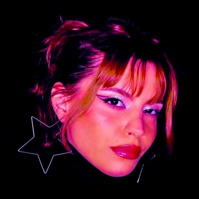 dj ☆ multiartista ☆ produtora e criadora da @vvvenusss3