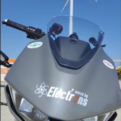 Powered by Electrons • ⚡🏍 enthusiast • Dorset EVs FB group admin • #StopBurningStuff