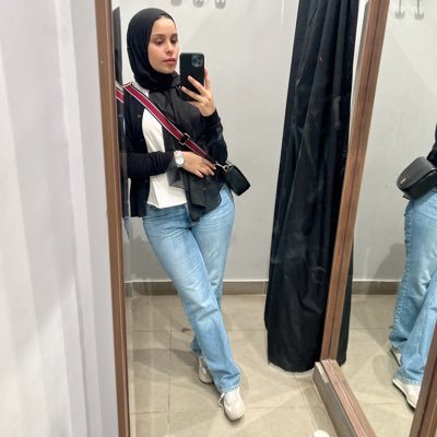 irhenddd1's profile picture. 