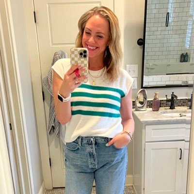 TheCourtneyRice's profile picture. Indiana wife & mom of 3! 💕OG pop culture/mom blogger | Love creating highlight reels of my kids sports & vacays | Into fashion 🛍 fitness 🏃🏼‍♀️ traveling ✈️