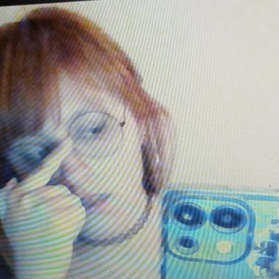 con3jit_o's profile picture. Don't hug me! I'm scared.