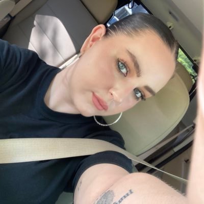 cece_jenrath's profile picture. ♈️ | ♌️ | ♎️