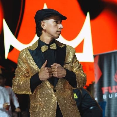 mvm22122's profile picture. Mi ídolo es Elchanty