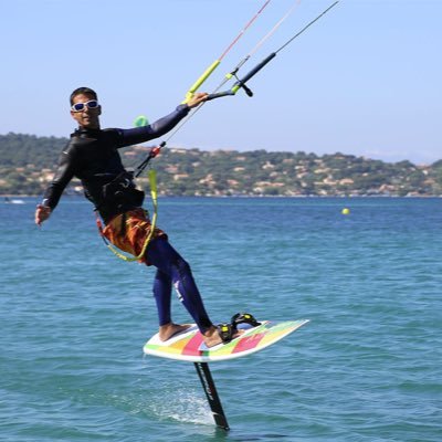 swingtrader555's profile picture. SPY 0-3dte calls/puts & swing indexes. Contracts in gaps & swings. Weekly options. Wakeboarder 🇦🇺 🌊 🏄🏽‍♂️ I surf with $CELH. 20 yrs in Bible scripture.