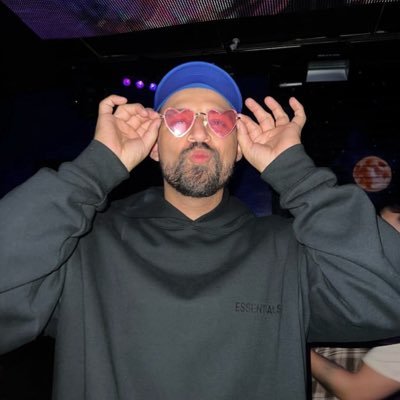 Renteria_G's profile picture. be a yard stick of quality