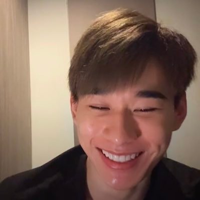 april_k22kk's profile picture. ᴀᴛʟᴀꜱ 🦈🚀🐼👾🎸🐯🧸🪽 ♡.﹀﹀ᴊᴜɴɪᴏʀ﹀﹀.♡