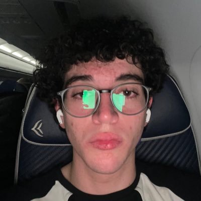 dawadaa2's profile picture. 22 🇯🇴🇵🇸