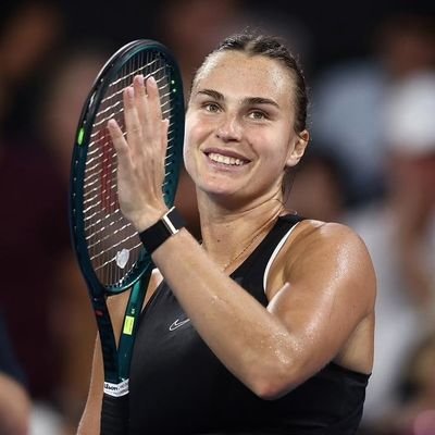Professional Tennis https://t.co/hvUfuOzlu6 to smile.Passionate about winning.Have a sweet tooth!!!Crazy about my baby sister!Love my Family