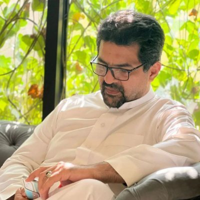 كاتب رؤية رقمية اسبوعية في جريدة الرياض ، ماجستير في هندسة الاتصالات الرقمية ، أحب تقنيات المستقبل و أبيات حبيب بن أوس ، عملت في SAMI , STC , Cisco