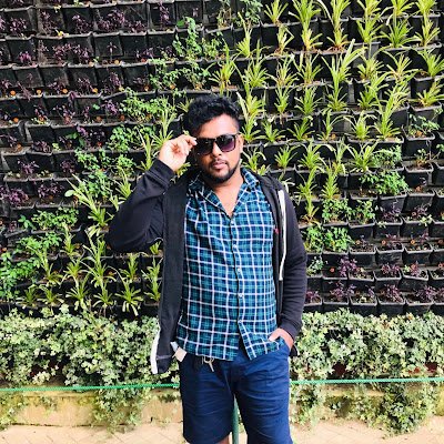 RasikaWarna's profile picture. 