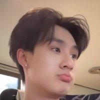 ay (@intjebluesea) 's Twitter Profile