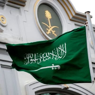 إرِضَاءُ الجَمِيّعْ غَآية لآتُدْرَك لِذآ لَنْ أطَمَحٰ إلِيهَآ
