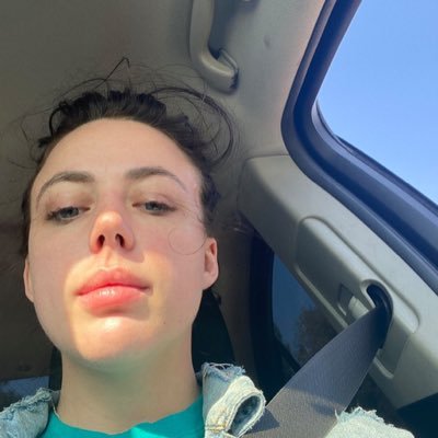 cynthialenwood's profile picture. 