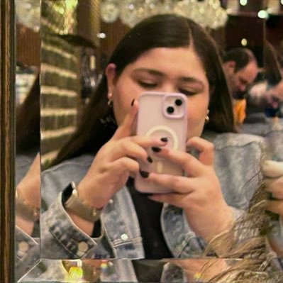 _lizethlopezl's profile picture. 