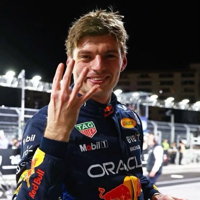 M1lliemv's profile picture. lover of yaoi