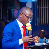 Moses Sahr Fayiah (@kngolie) 's Twitter Profile