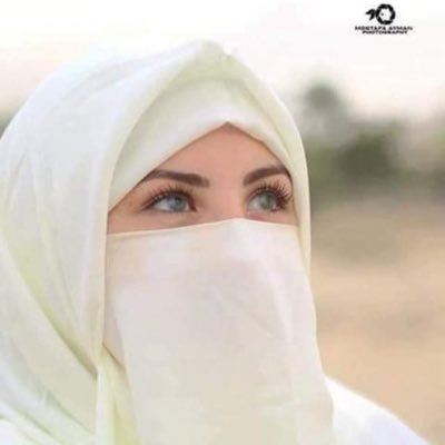 مسلمة أهلاوية دكتورة أرجو من الله الرحمة والرضوان 🥰🥰@JGO_OG