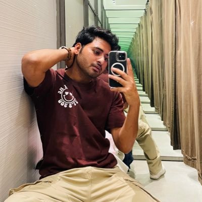 chandmohd0305's profile picture. Android :: BluSmartIndia | kotlin | Java | meme