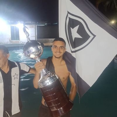 ngm sabe pq chegou por último, mas quem vence sabe pq chegou em primeiro.🥇🥷