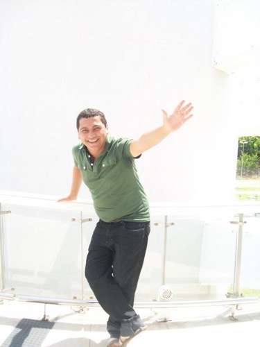 Então, sou uma pessoa que vc tem que conhecer..........................................................